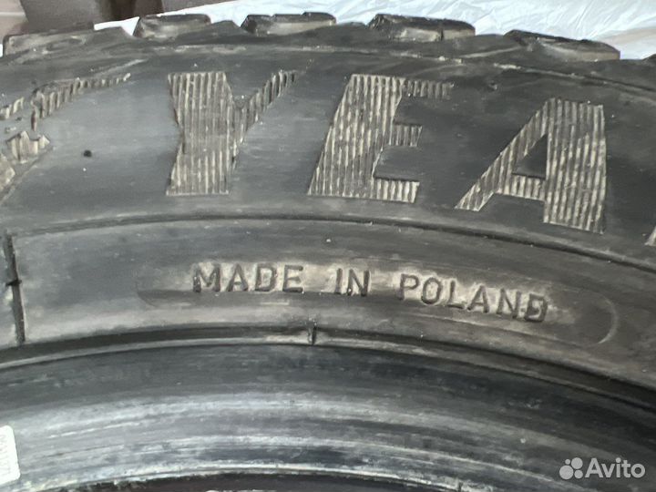 Goodyear Ultragrip Ice Arctic 205/55 R16