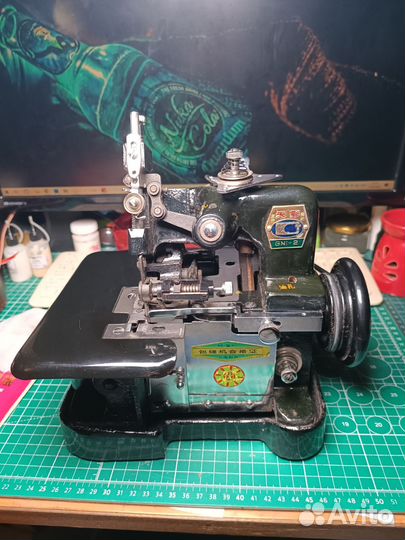 Оверлок Tian Cai GNI-2, трёхнитка