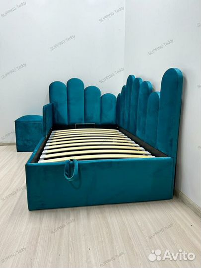 Детская кровать с мягкими бортиками