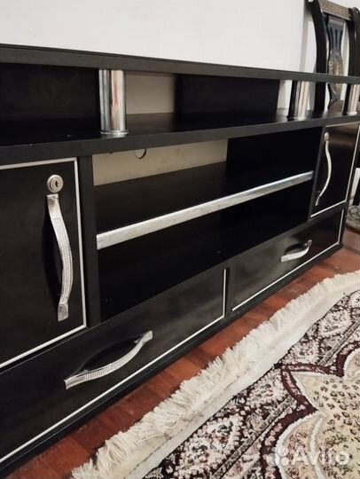 Тумба под телевизор