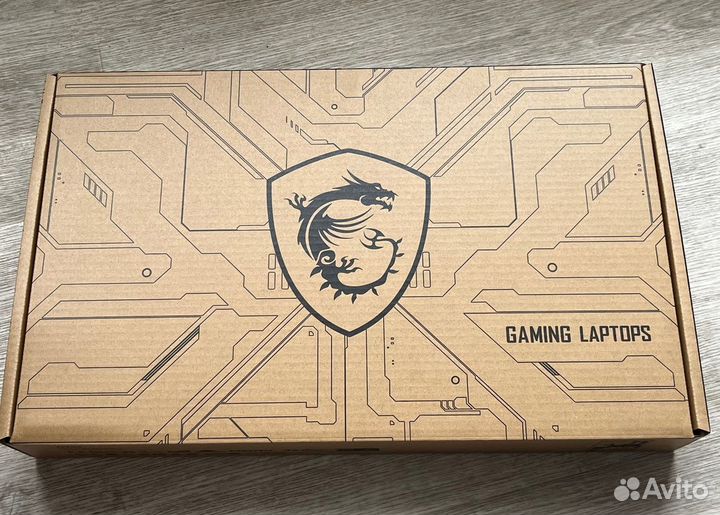 Новый Msi Sword 17.3 / Core i5 / RTX 4060 / 16Gb D
