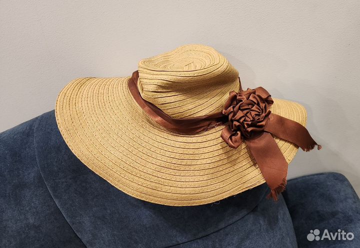 Шляпа соломенная