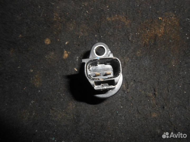 Датчик положения распредвала Toyota Vitz KSP90(05