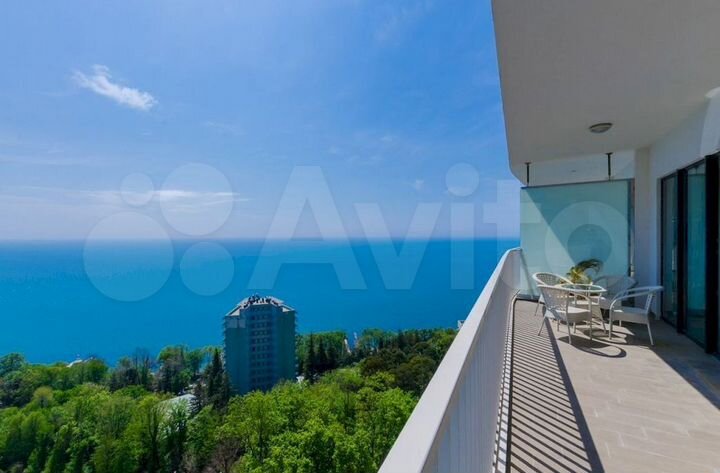 2-к. апартаменты, 93 м², 17/24 эт.