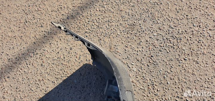 Передний бампер на BMW E60