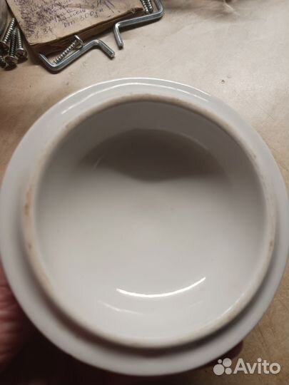 Крышка на конфетницу фарфор ручная роспись сссср