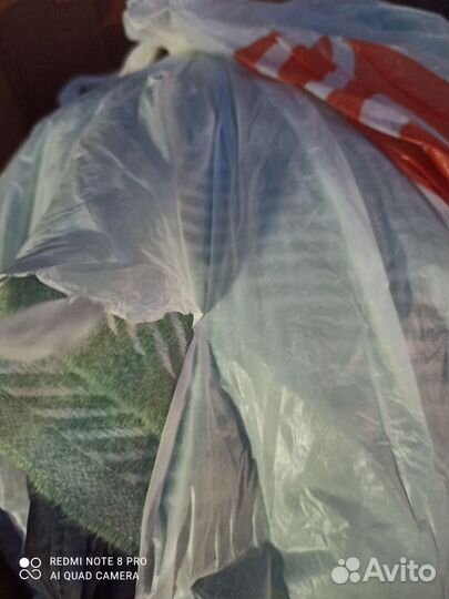 Кухонная утварь,белье