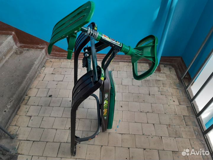 Детский снегокат