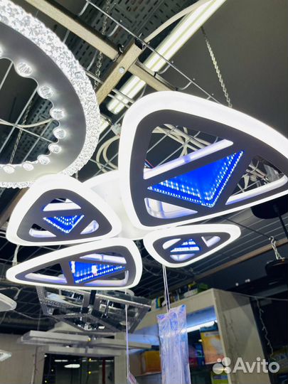 Люстра потолочная светодиодная