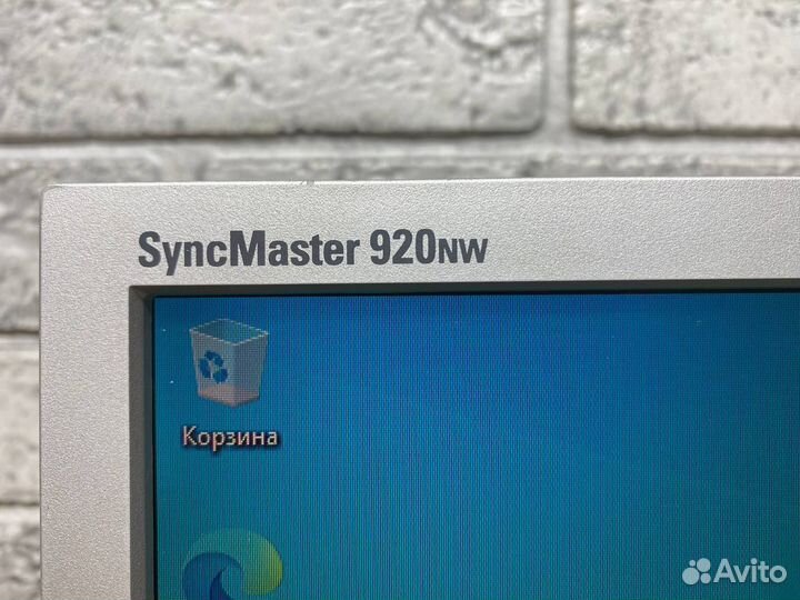 Монитор Samsung SyncMaster 920NW