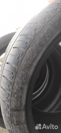 Blacklion W506 Ice Pioneer 255/35 R18 200V