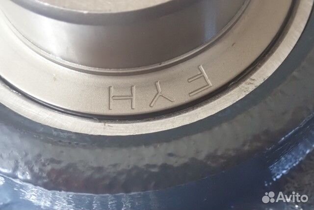 Подшипник FYH UCF208J