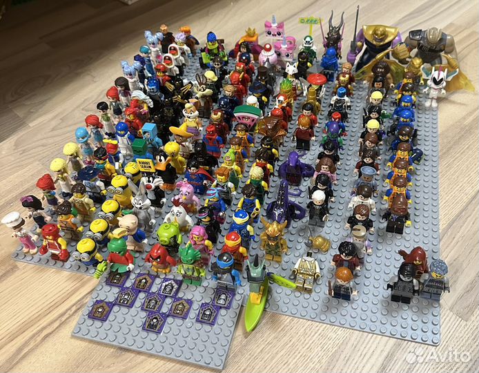Лего минифигурки и наборы