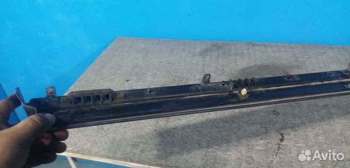 Накладка двери передней левой Lexus RX 3 (AL10)