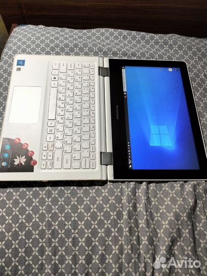 Lenovo ideapad yoga 300-11ibr