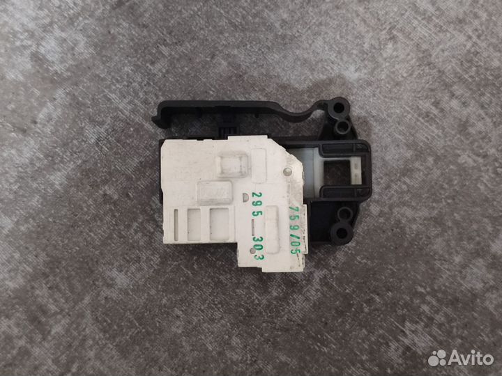 Блокировка люка сма Indesit Ariston C00307442