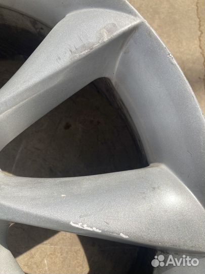 Диск Mercedes R20