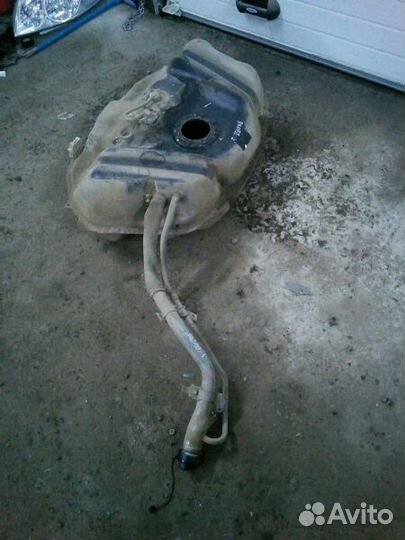 Бензобак Хонда акорд 7