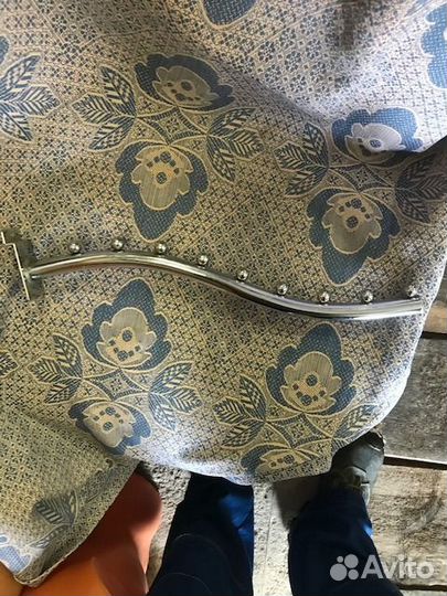 Вешалки под плечики