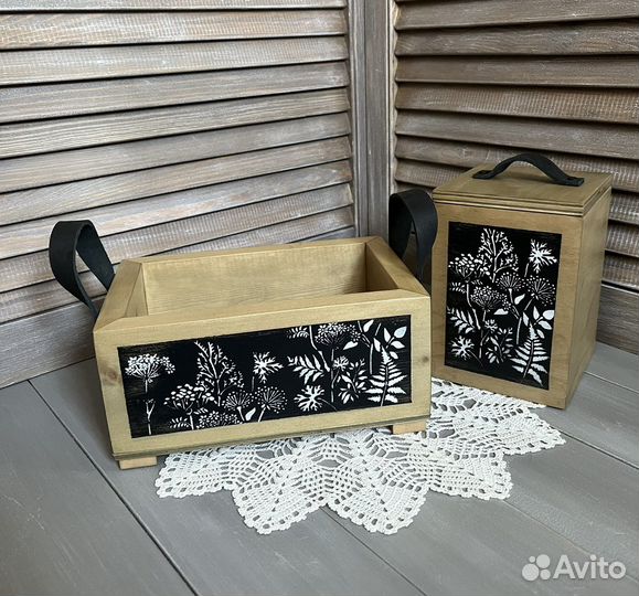 Деревянный декоративный ящик