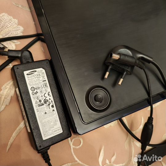 Монитор 24 дюйма Samsung