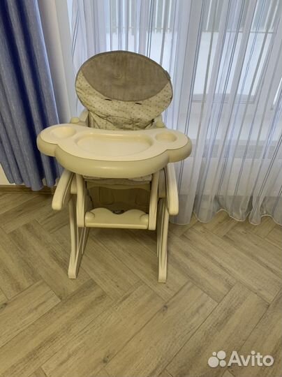Стульчик для кормления jetem