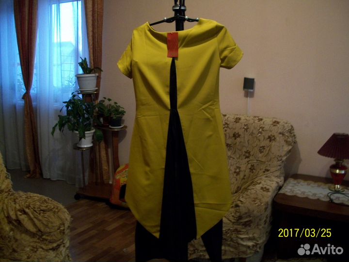 Брючный костюм