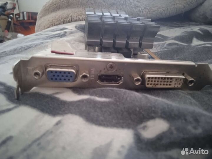 Видеокарта gt 210