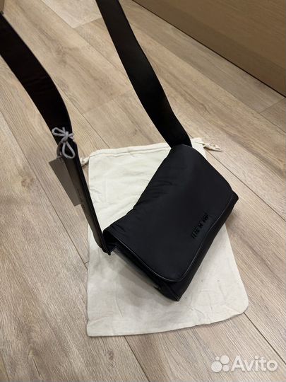 Сумка essentials