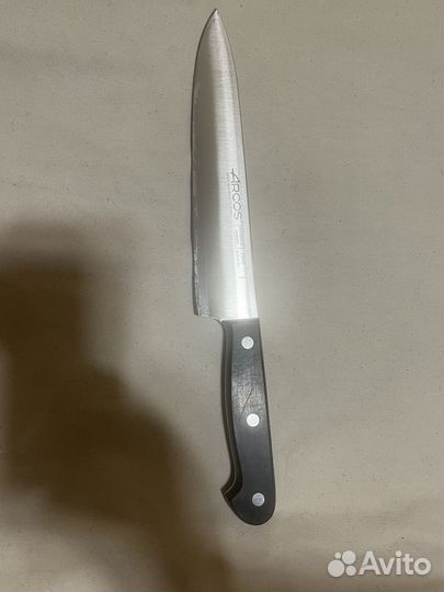 Arcos. Универсальный поварской нож