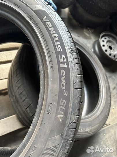 Hankook Ventus S1 Evo 3 K127 285/45 R21