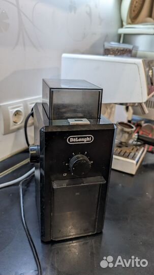 Кофемолка delonghi kg79