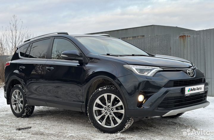 Toyota RAV4 2.5 AT, 2018, 150 000 км