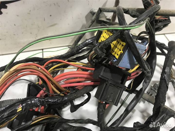 Проводка (коса) Renault Logan 2005