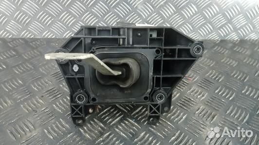 Кулиса кпп lexus GS 3 (BNK12DM01)