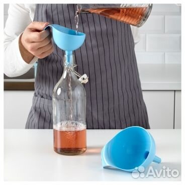 Две воронки Икея голубые