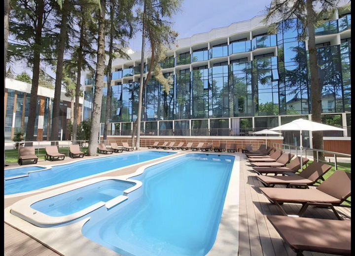 2-к. квартира, 70 м², 3/3 эт.