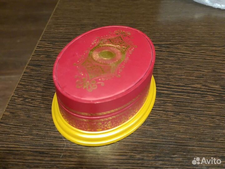 Монета 2 доллара