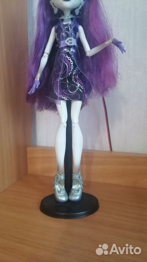 Кукла монстр хай Спектра Вондергест Ночь Монстров