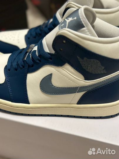 Кроссовки Nike AIR