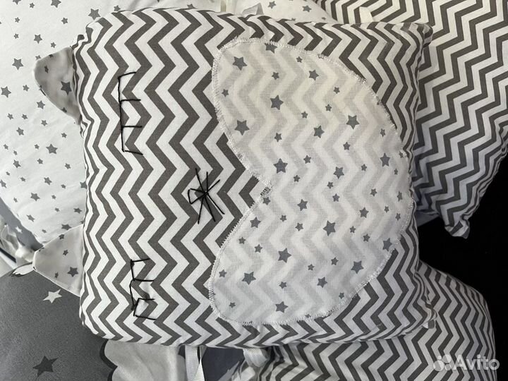 Бортики в кроватку