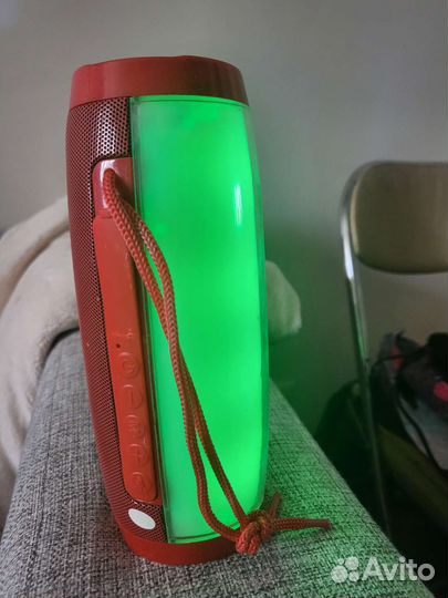 Блютуз колонка