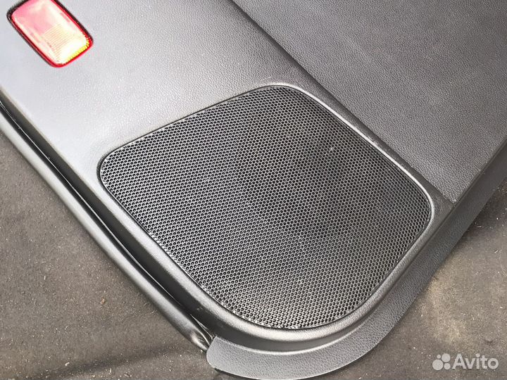 Обшивка двери ниссан мурано Z50 зад.лев