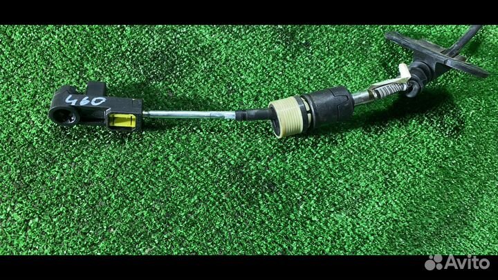 Трос кулисы кпп Volvo V70 3