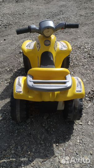 Детский квадроцикл на аккумуляторе
