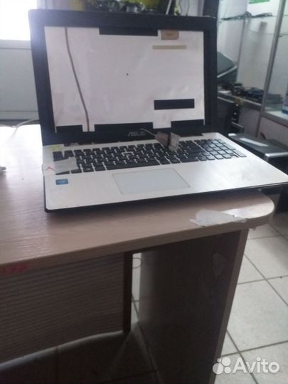 Asus x553m, разбор на запчасти