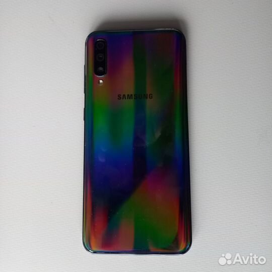 Samsung Galaxy A50, 4/64 ГБ