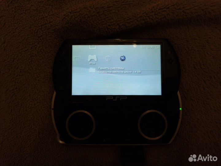 Sony PSP GO