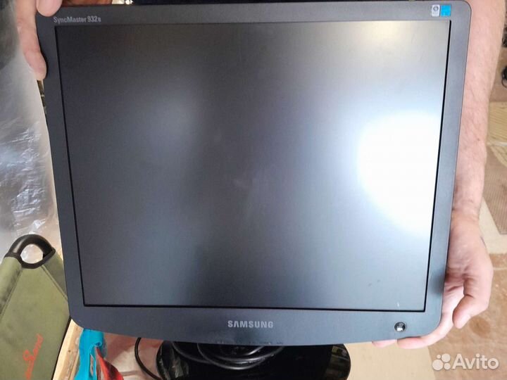 Монитор Samsung