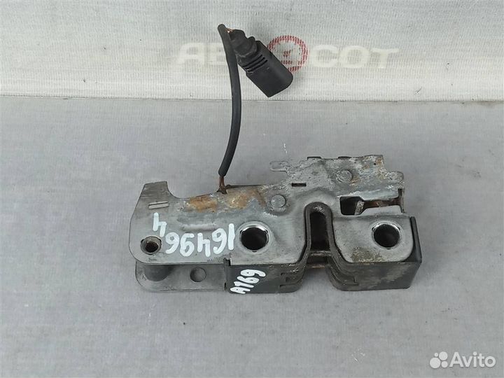 Замок капота Skoda Superb 2 3T (2009-2013г.в.)